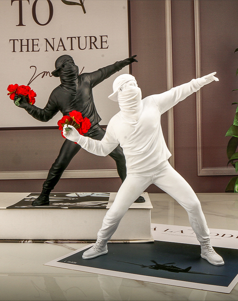 Banksy Still Flower Decoration - Abstract Sculpture Resin ulasan dan harga